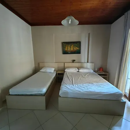 Διαμέρισμα Blue Levantes *