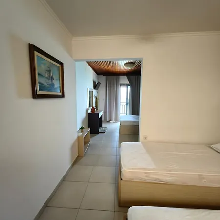 アパート Blue Levantes ペフコホリ